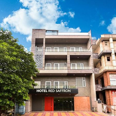 Hotel Red Saffron New Delhi Eksteriør billede